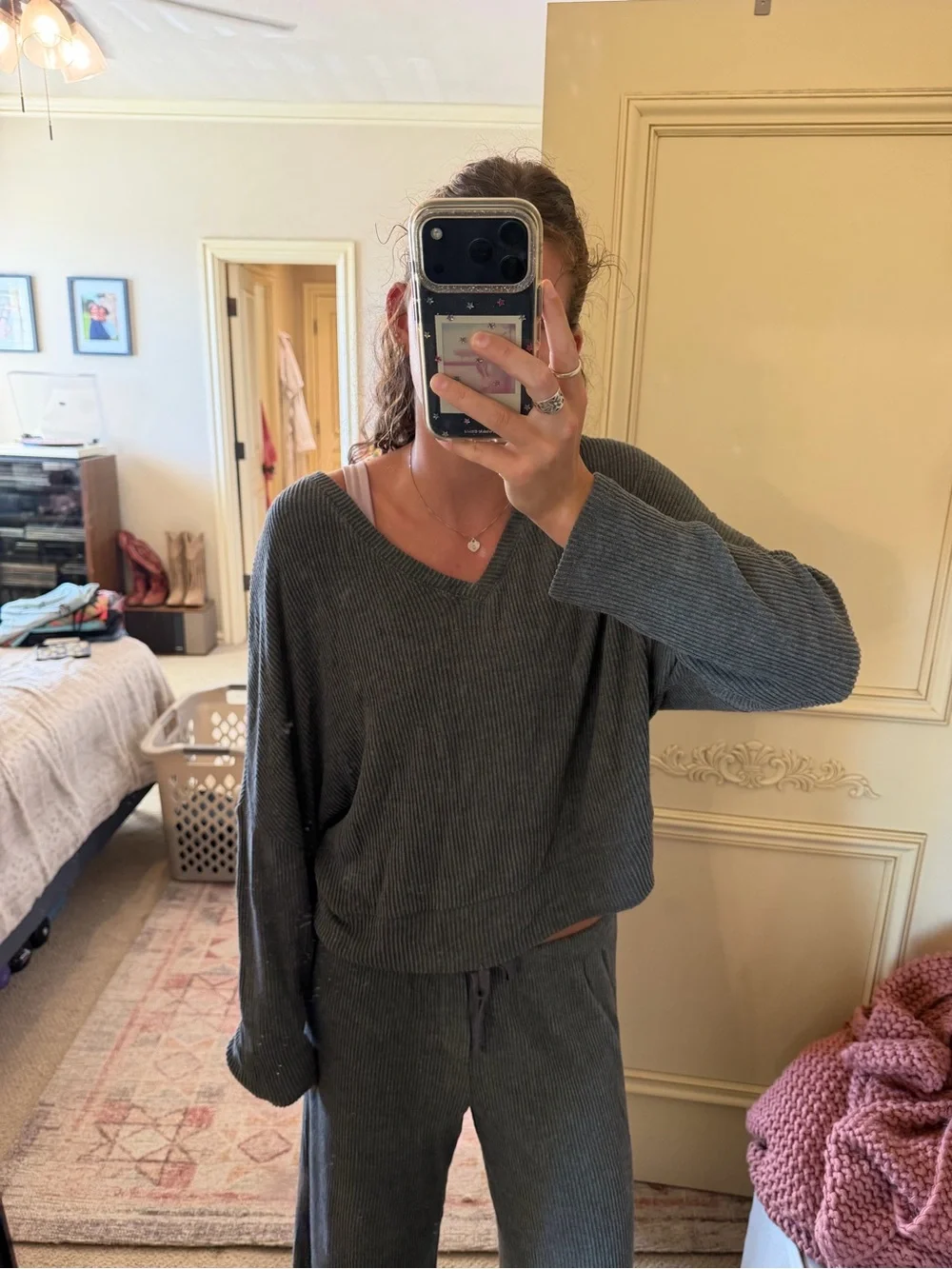 Cozy Ribbed Two-Piece Lounge Set — charcoal Gray